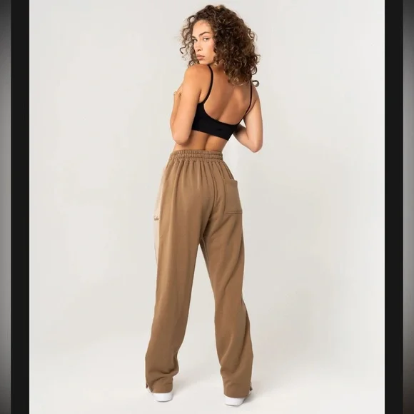 INAKA POWER MEN'S RELAXED SWEATS
MOCHA - Picture 7 of 7